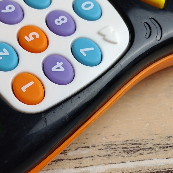 VTech Click and Count Remote Baby Toy - Picture 6 of 11